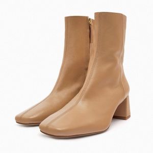 Tan Beige Heeled Boots for fall minimalistic with block heel and square nose
